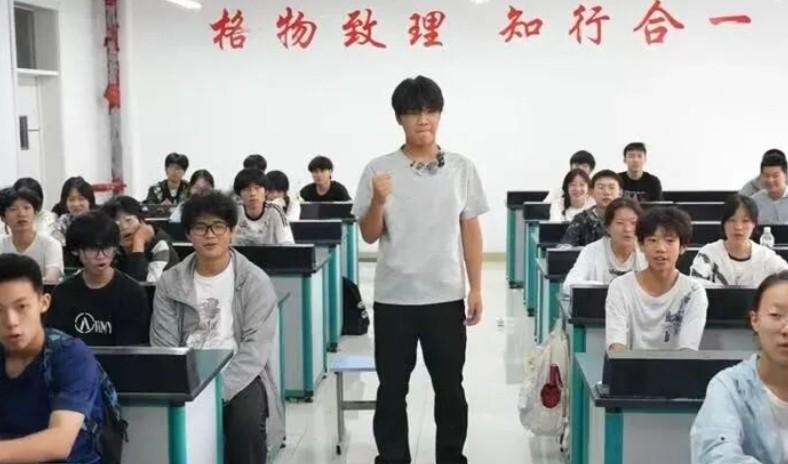 所有的忙碌, 这个舞台来 所有的忙碌, 这个舞台来