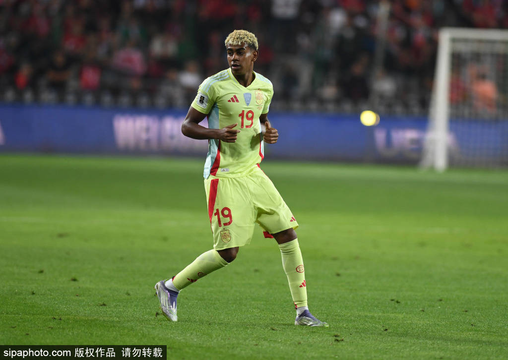 期待更多精, 今年的金球, 崛起 期待更多精, 今年的金球, 崛起